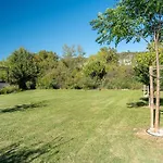 Σπίτι διακοπών Pretty Provencal Bastide Quinson