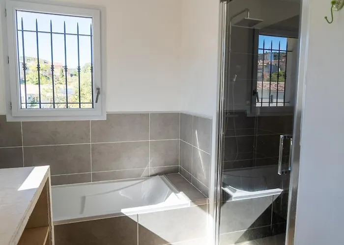 Pretty Provencal Bastide